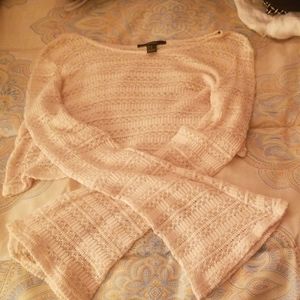 Women's long bell sleeve crop top